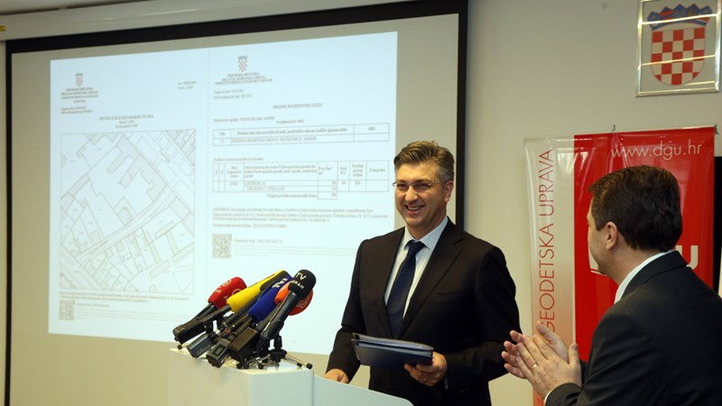 Predsjednik Vlade Plenković pustio u primjenu e-Katastar